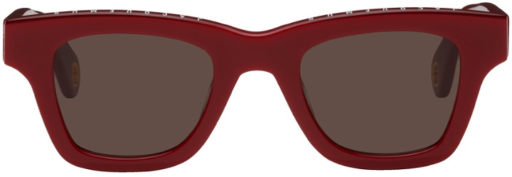 Photo: Jacquemus Red Le Raphia 'Les Lunettes Nocio' Sunglasses