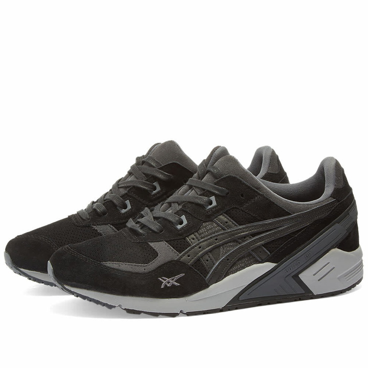 Photo: Asics Men's Gel-Lyte Iii Re Sneakers in Black/Carrier Grey