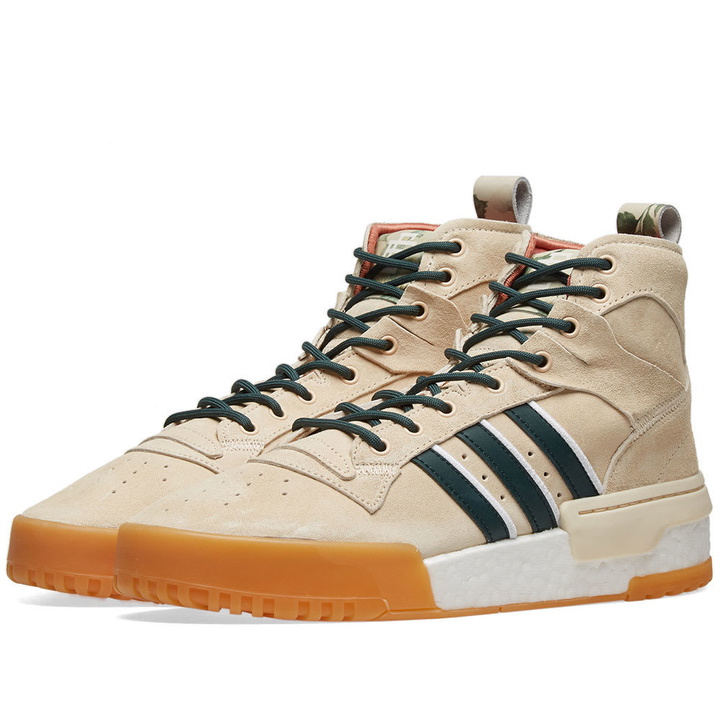 Photo: Adidas x Eric Emanuel Resto-Mod Rivalry