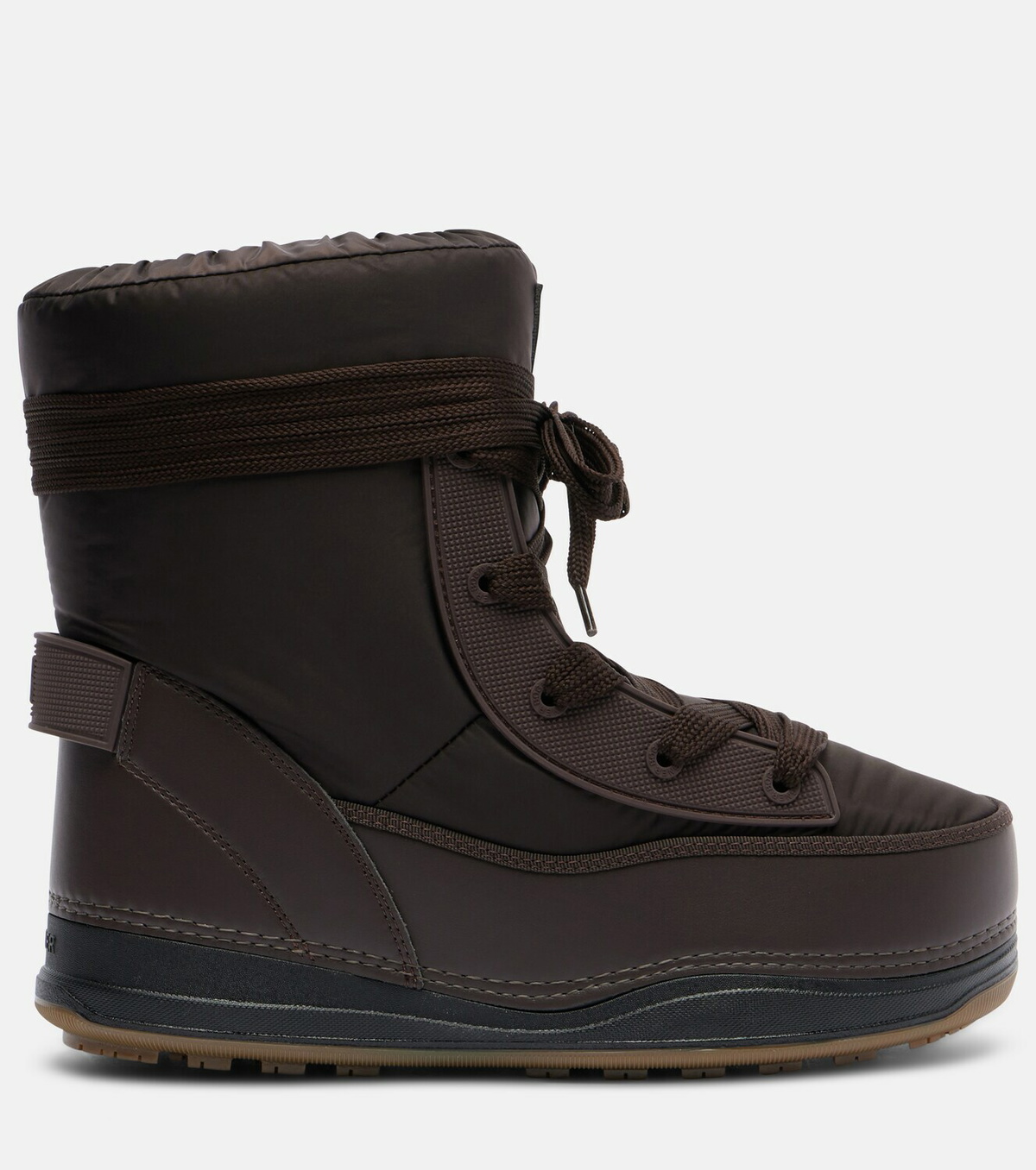 Bogner La Plagne lace-up snow boots