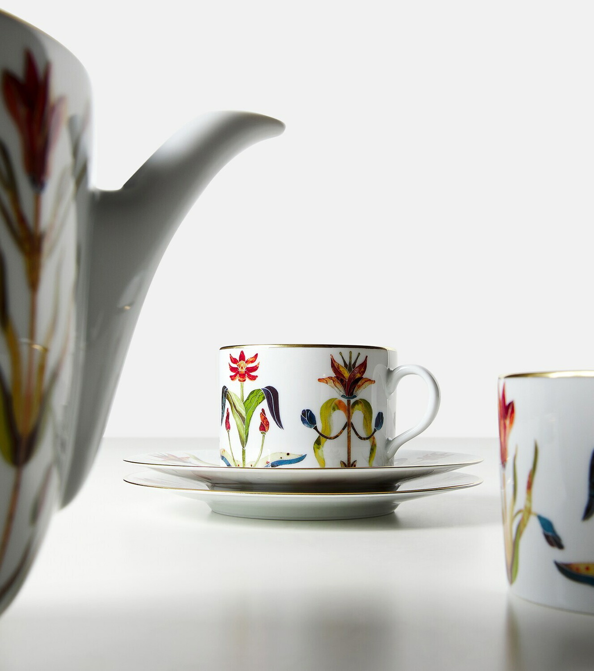 L'Objet Grand Tour set of 2 teacups and saucers