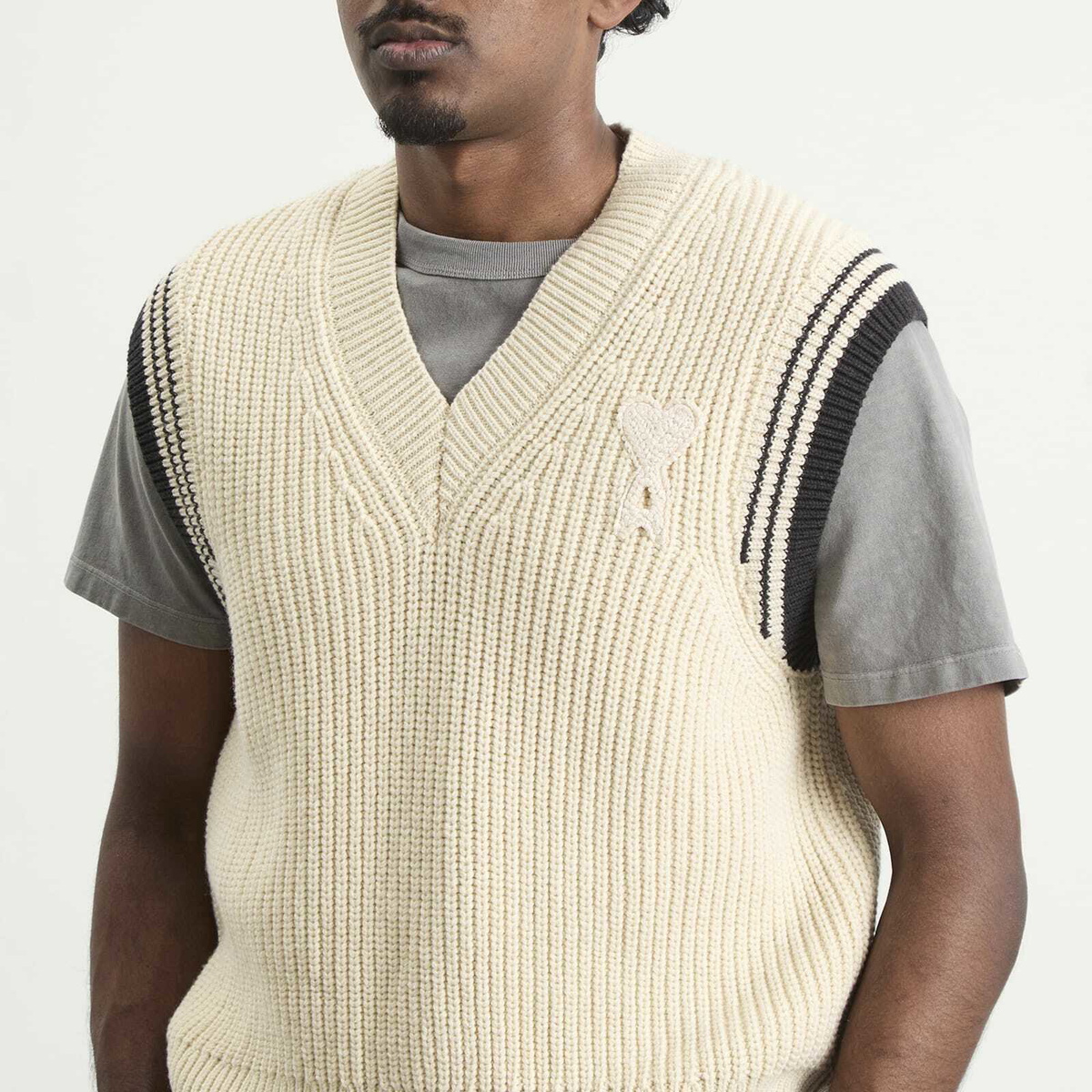 AMI Paris Men's V Neck Sleeveless Sweater in Blanc Creme