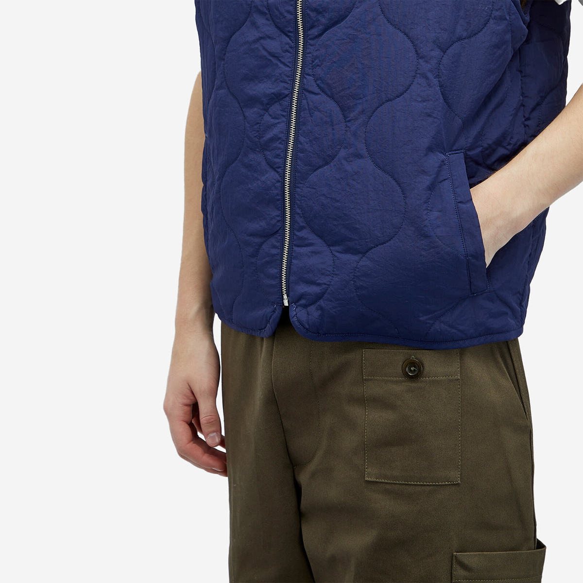 Pendleton Men's Reversible Quilted Vest in Harding Navy