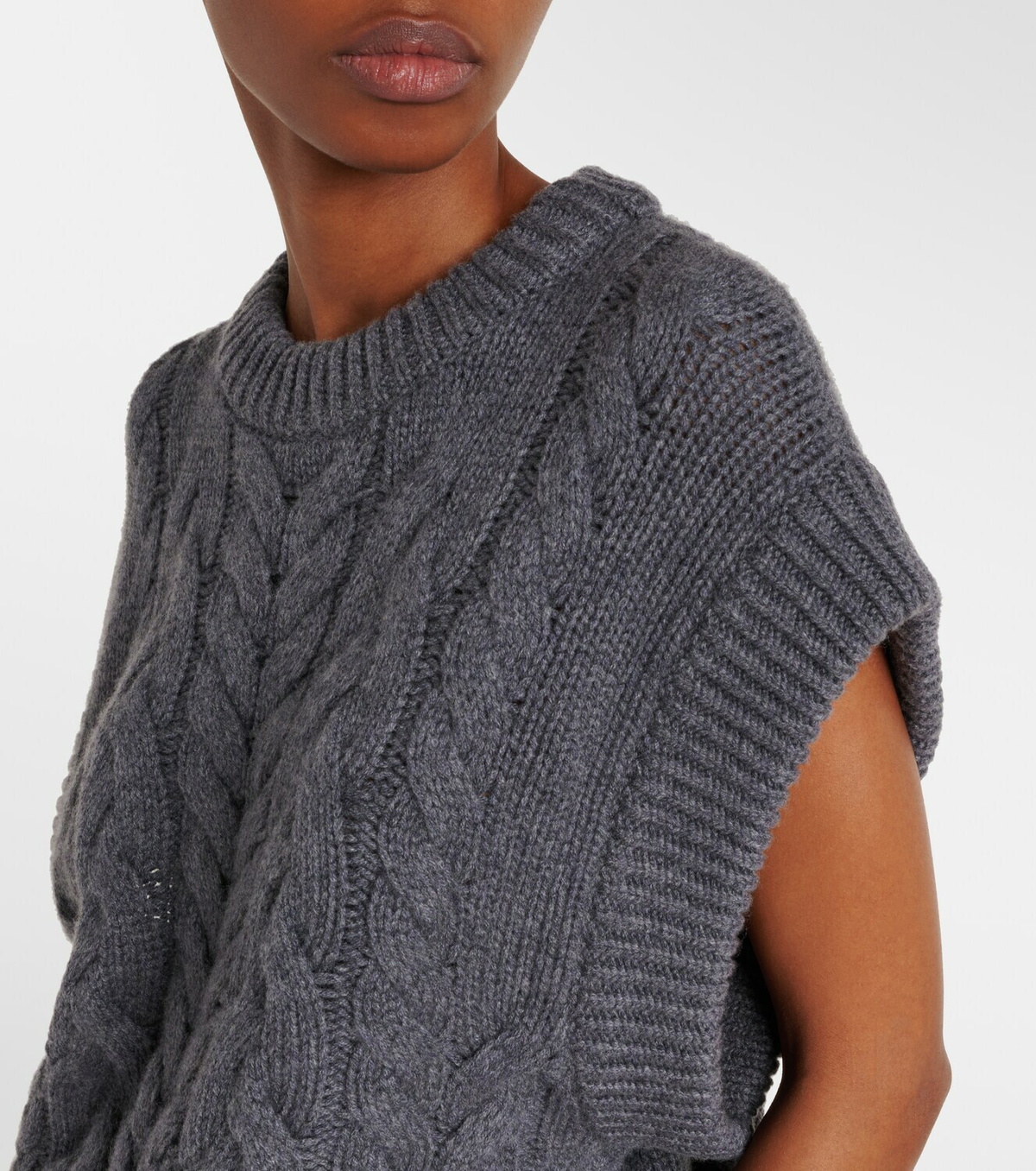Lisa Yang Hayley cable-knit cashmere sweater vest
