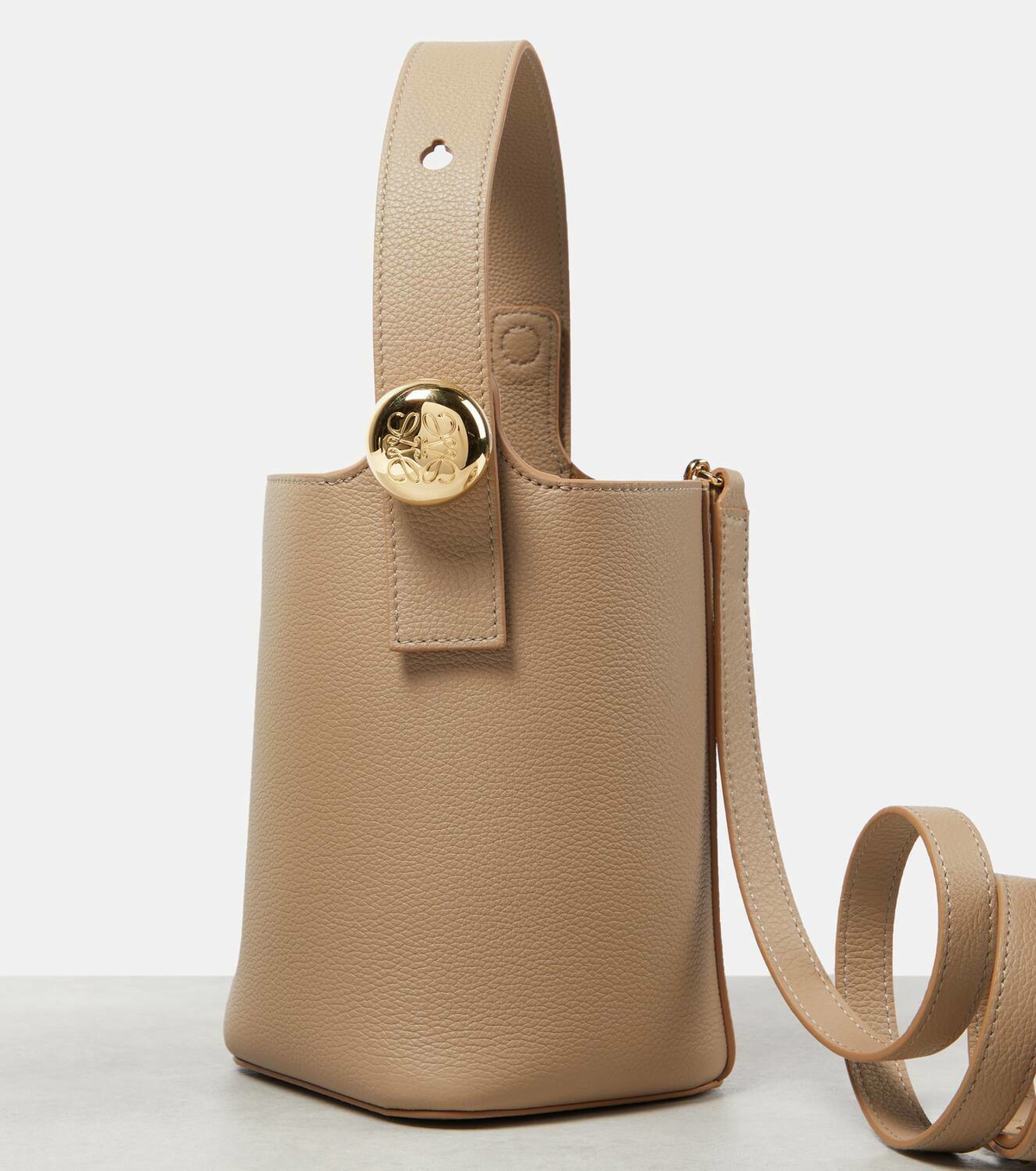 Loewe Pebble Mini leather bucket bag Loewe