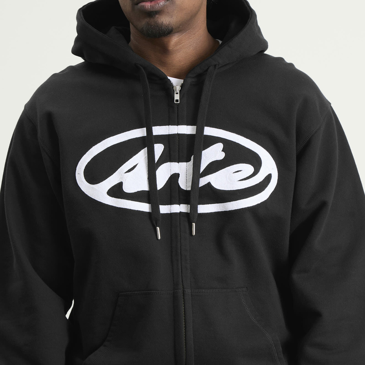 Arte Men's Circle Logo Zip Hoodie in Black