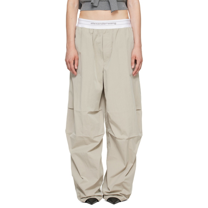 Photo: Alexander Wang Gray Mid-Rise Pleated Wide-Leg Lounge Pants