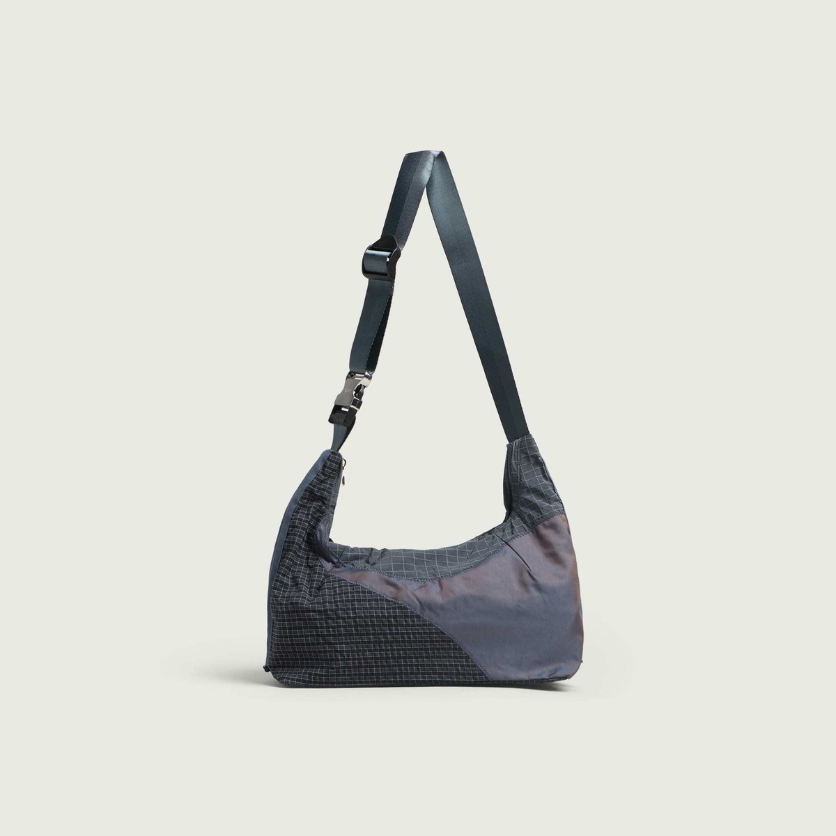 ARCS LITTLE HEY Sling Bag in Tide Jumble