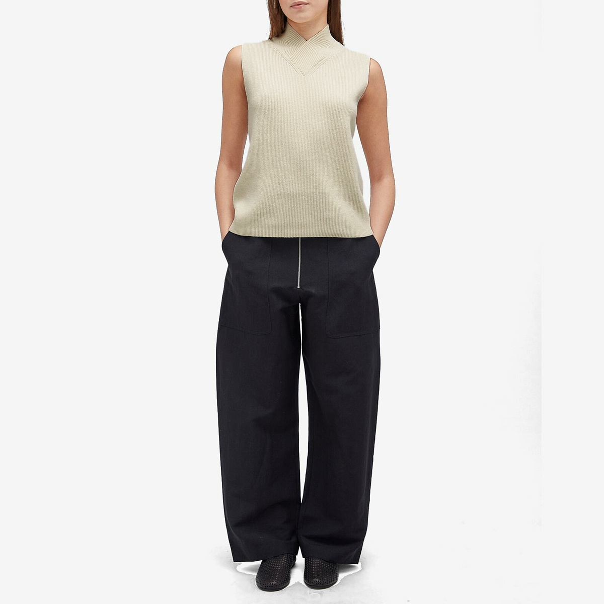 Studio Nicholson Women's Knitted Vest in Parchment