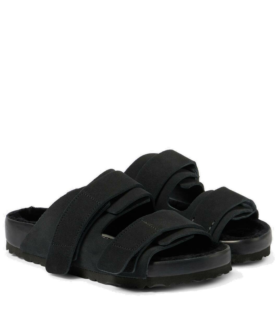 サンダル BIRKENSTOCK Black suede Birkenstock X Tekla Uji slippers Birkenstock x Tekla Uji Sandals | Black | FARFETCH