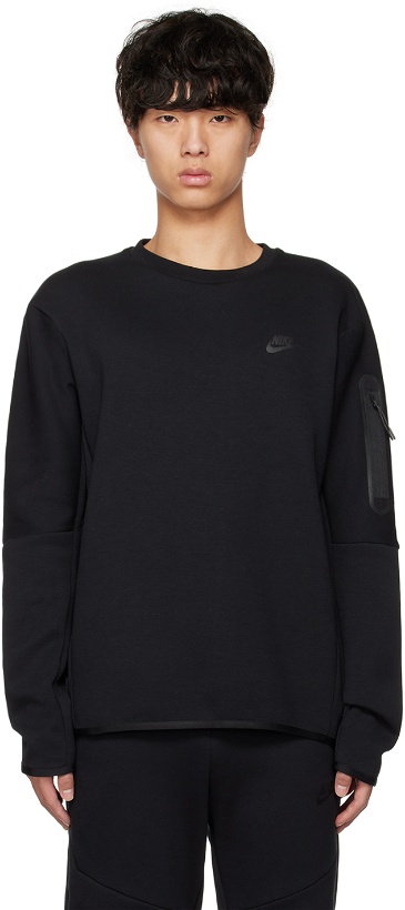 Photo: Nike Black Sportswear Sweatshirt