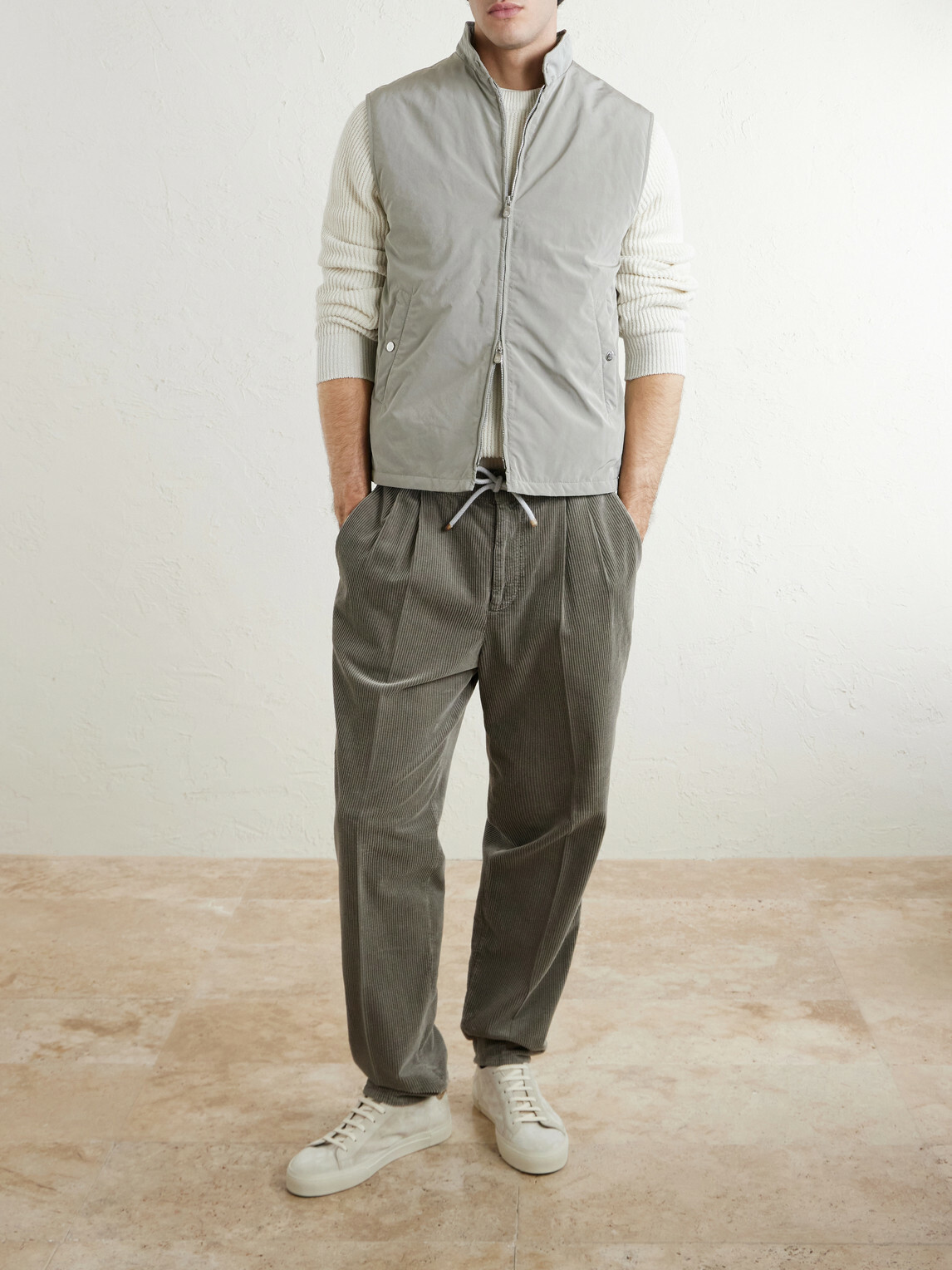 Brunello Cucinelli - Straight-Leg Cotton-Corduroy Drawstring Trousers - Gray