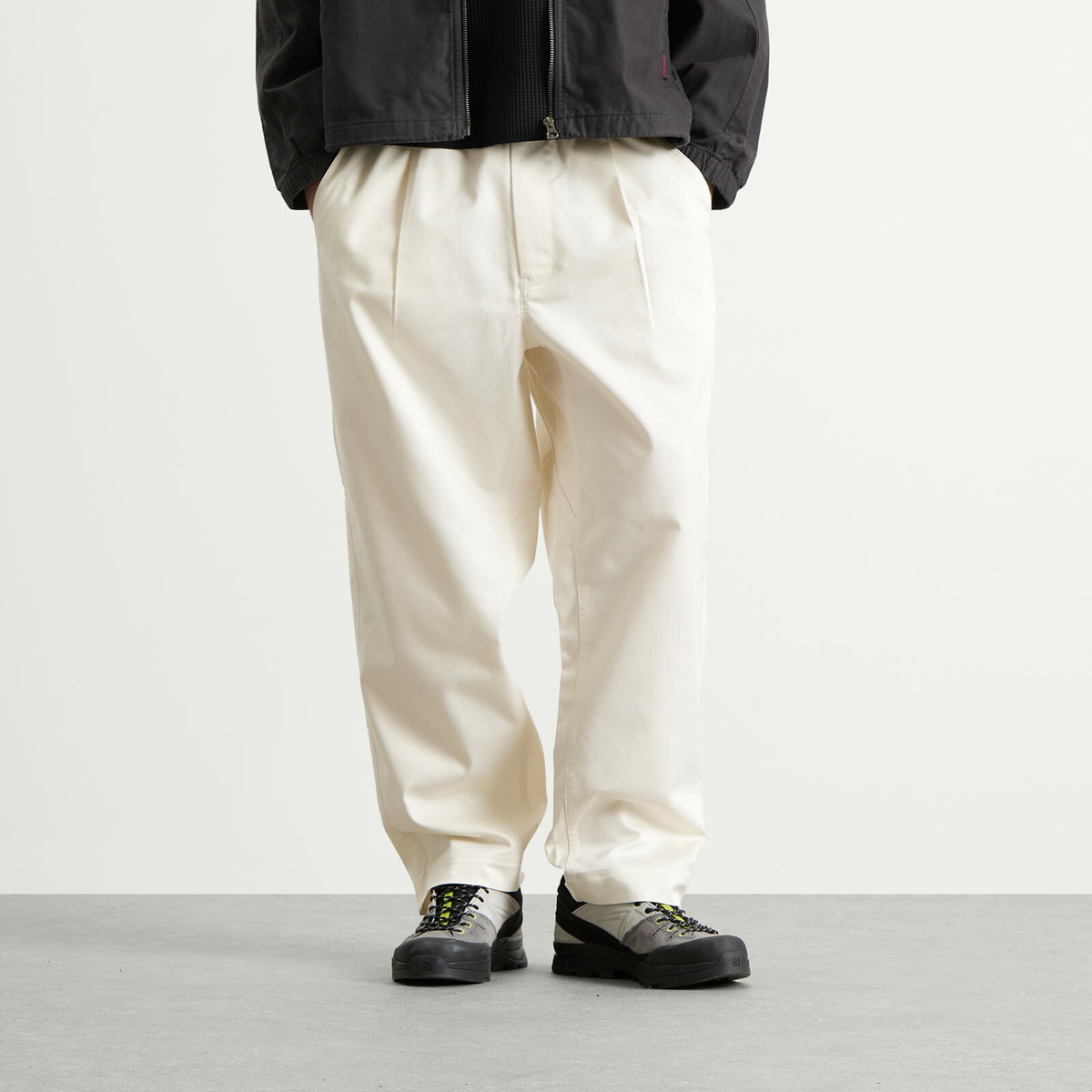 Goldwin Men's Twill Easy Trousers in Ivory