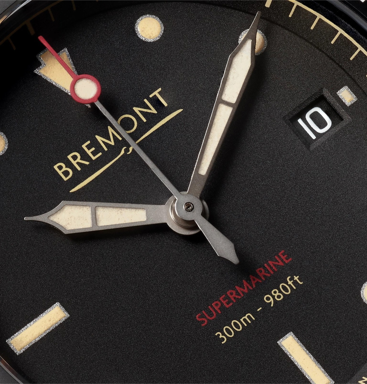 Bremont 301 outlet