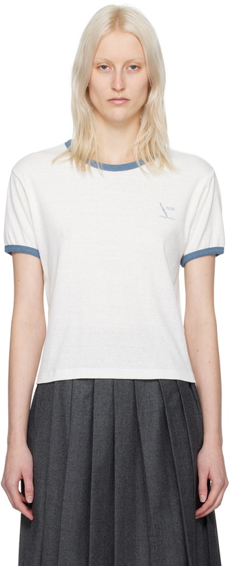 Photo: Nothing Written White Baren T-Shirt