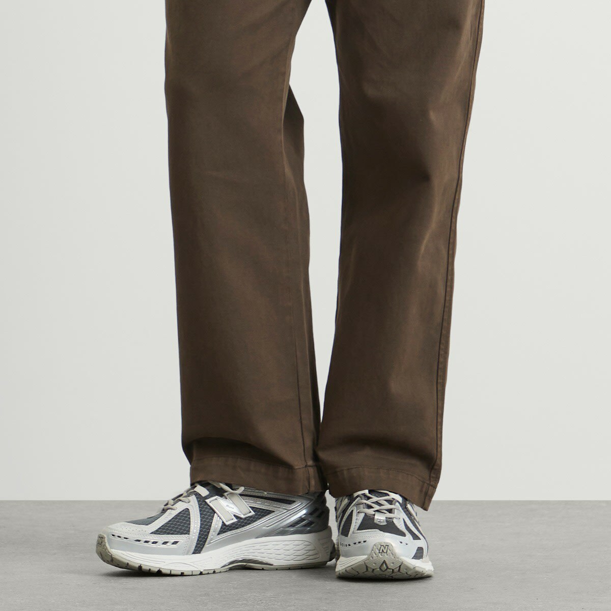 New Balance 1906R Sneaker in White