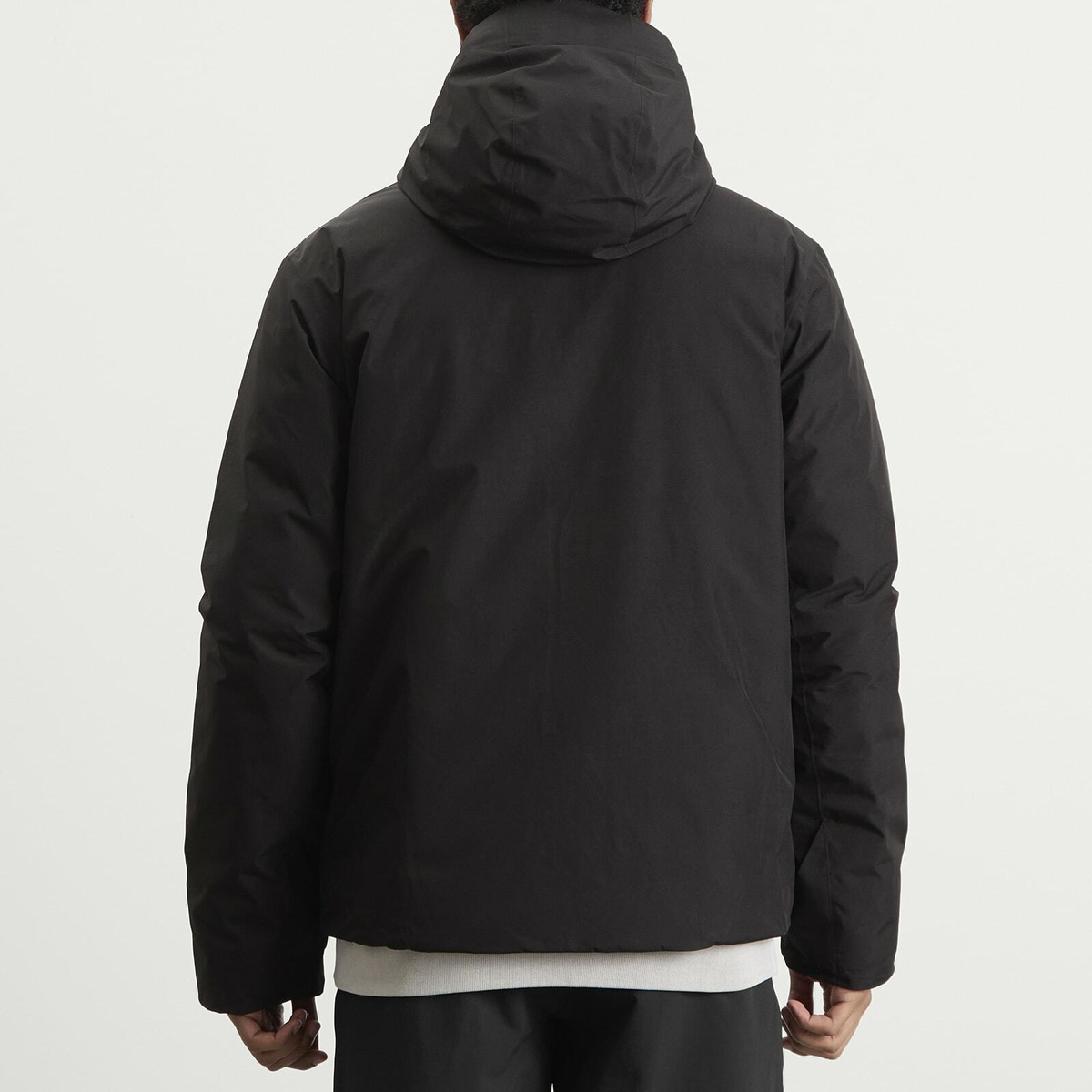 Patagonia Men's Lightweight Stormshadow Jacket in Black