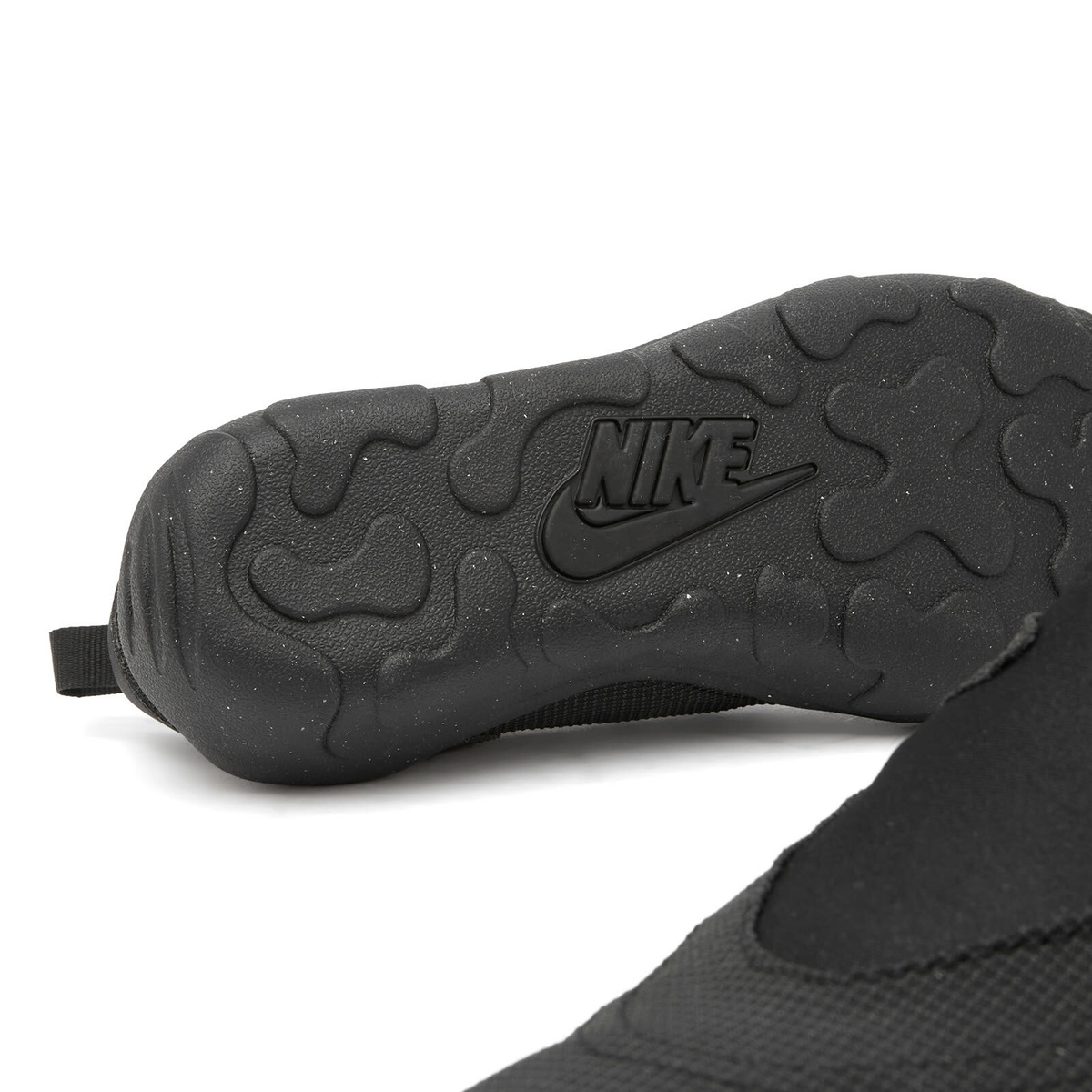 靴 Nike Aqua Turf \"Black and Off Noir\" s-l400.jpg