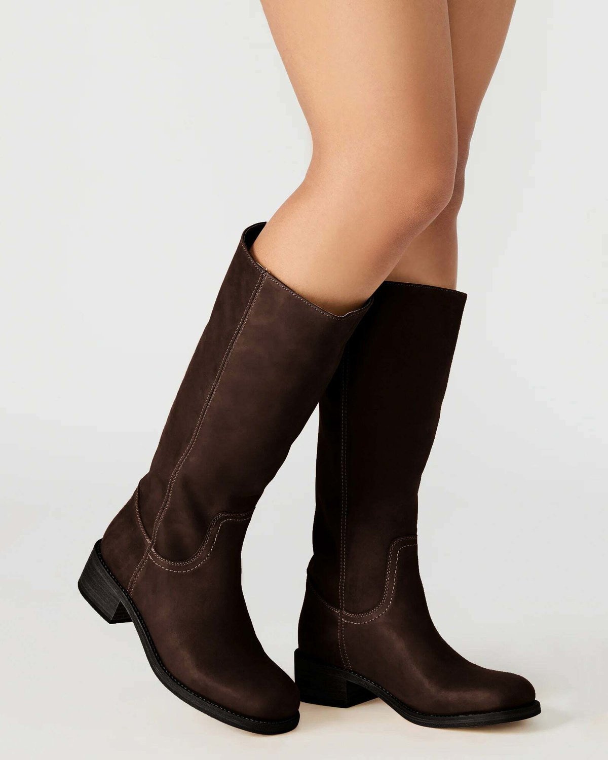 Steve Madden Riggss-W Wide Calf Boots in Brown