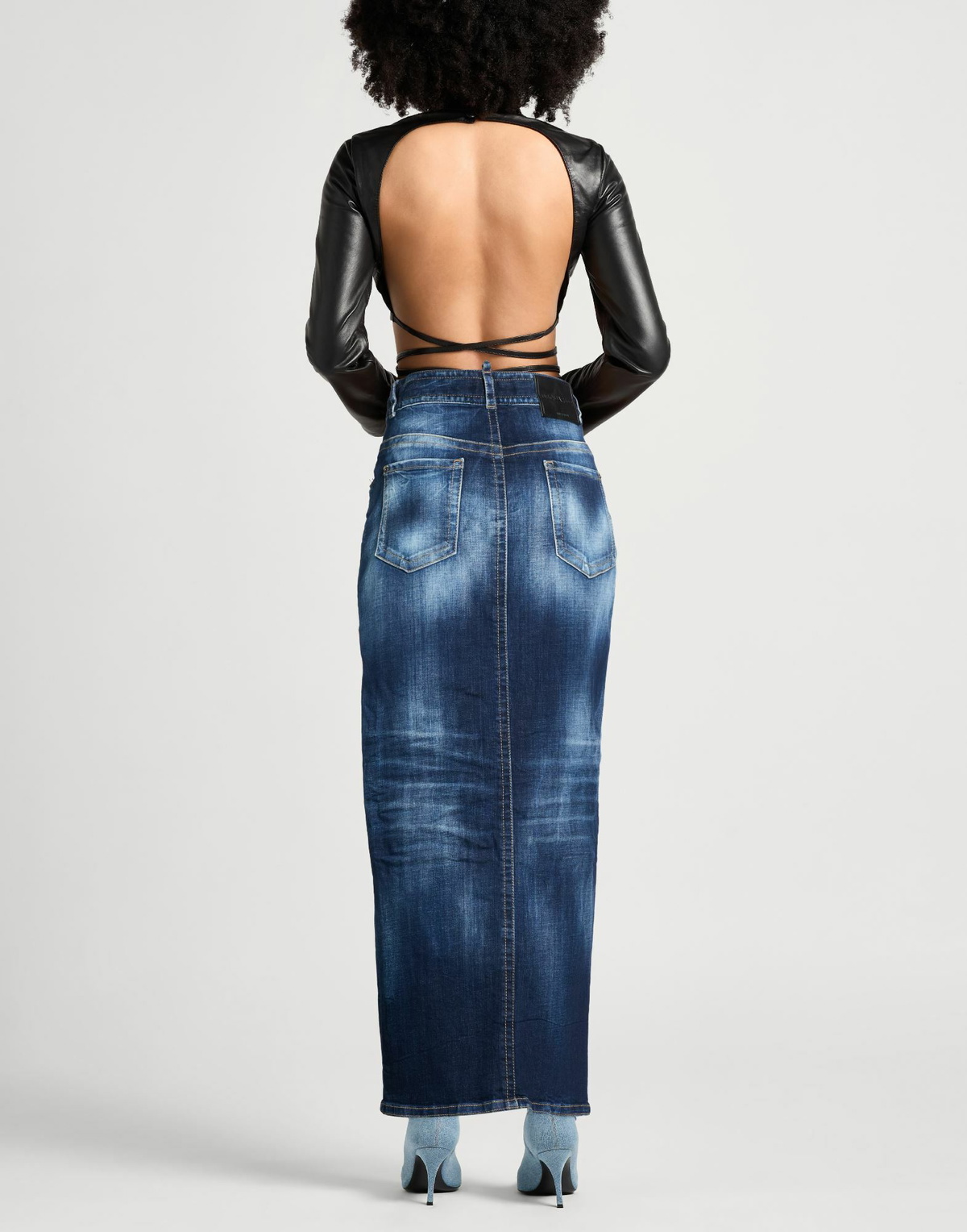 Dsquared2 Womens Denim skirt in Blue