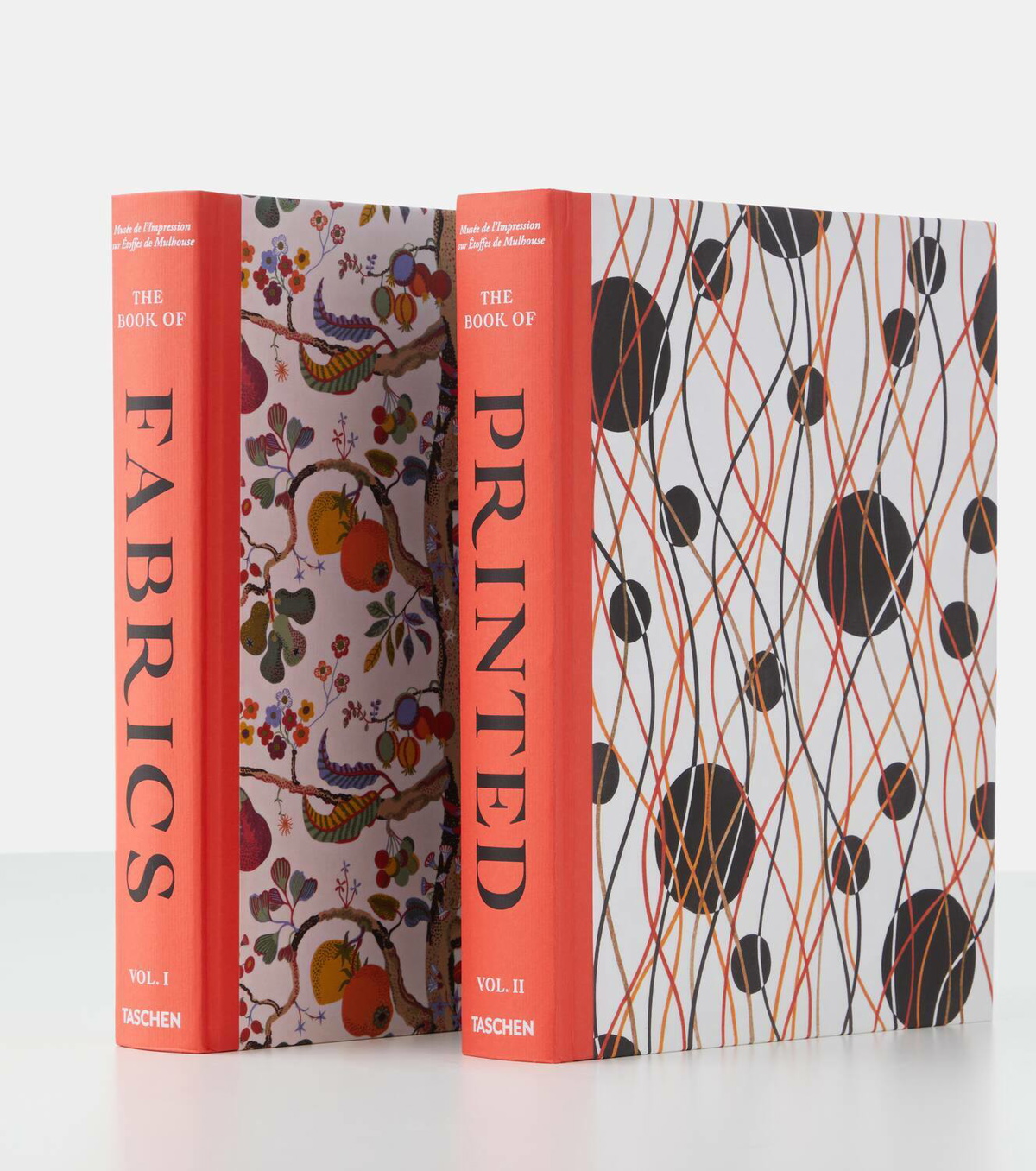 Taschen The Book of Printed Fabrics. From the 16th century until today set of 2 books