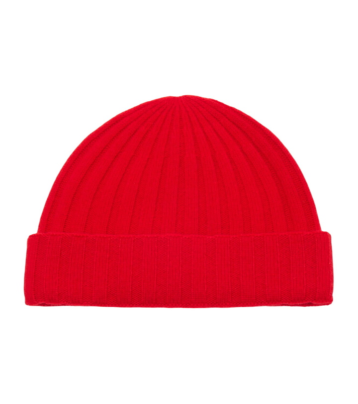 Photo: Toteme Cashmere beanie