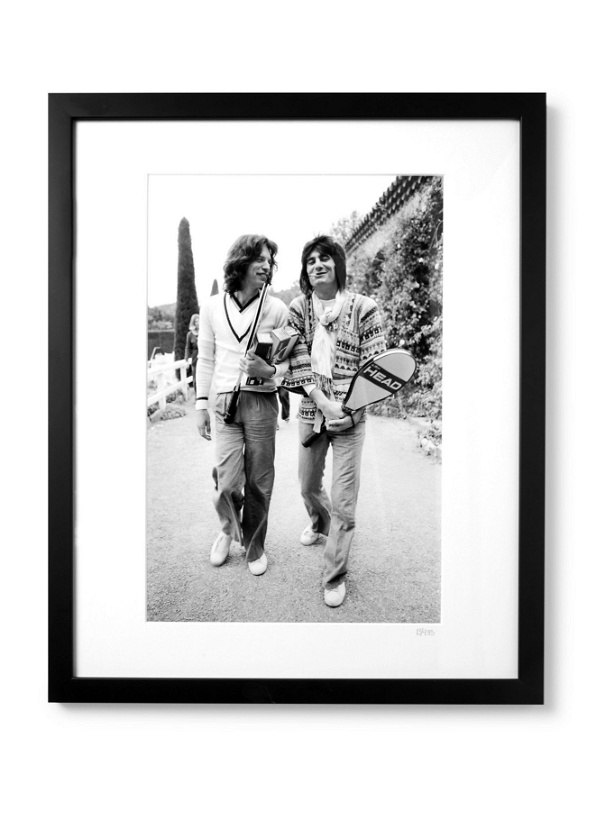 Photo: Sonic Editions - Framed 1976 Mick & Ronnie Hit the Courts Print, 16 x 20"" - Black