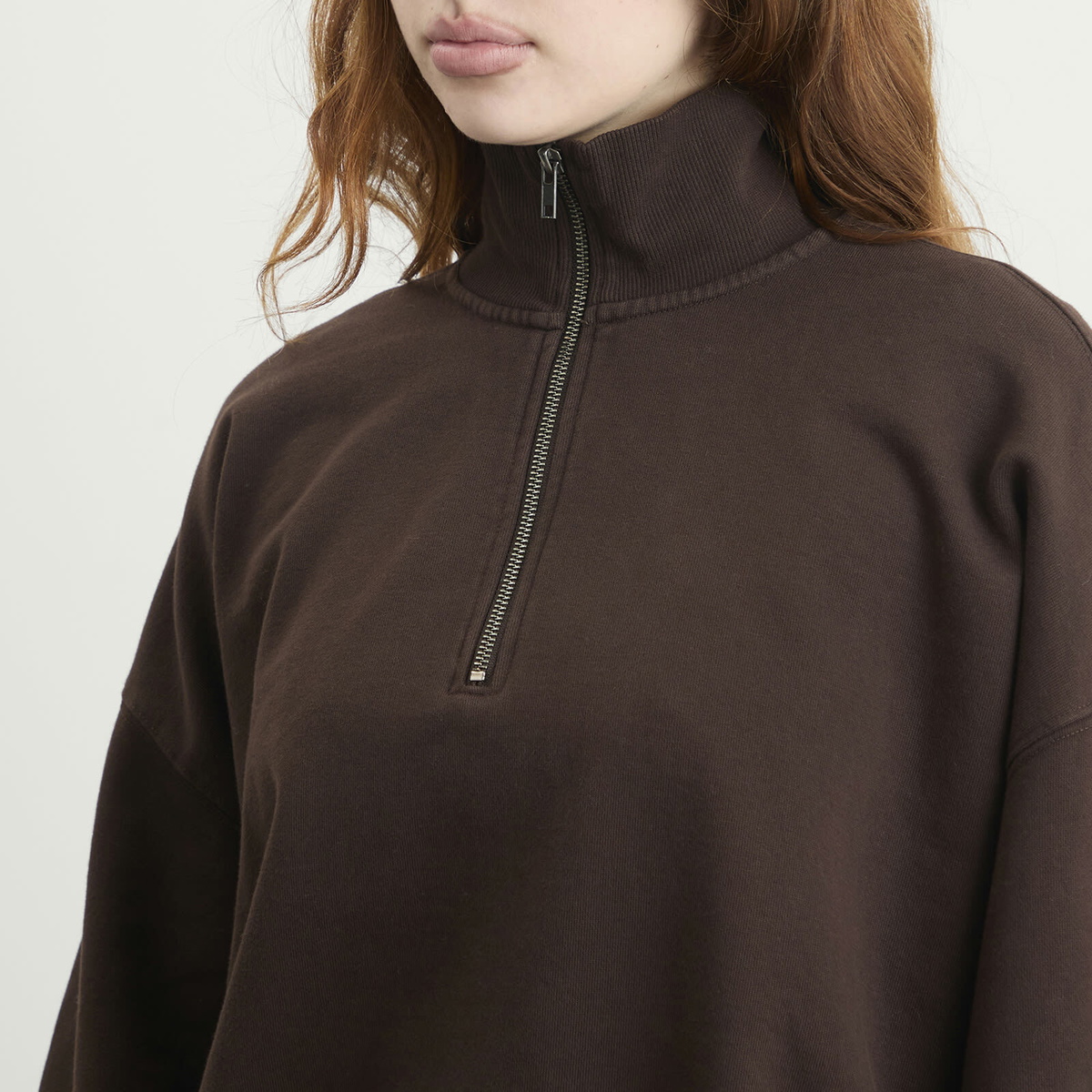 SKIMS Women's Boyfriend Fleece Slouchy Turtleneck Pullover in Espresso