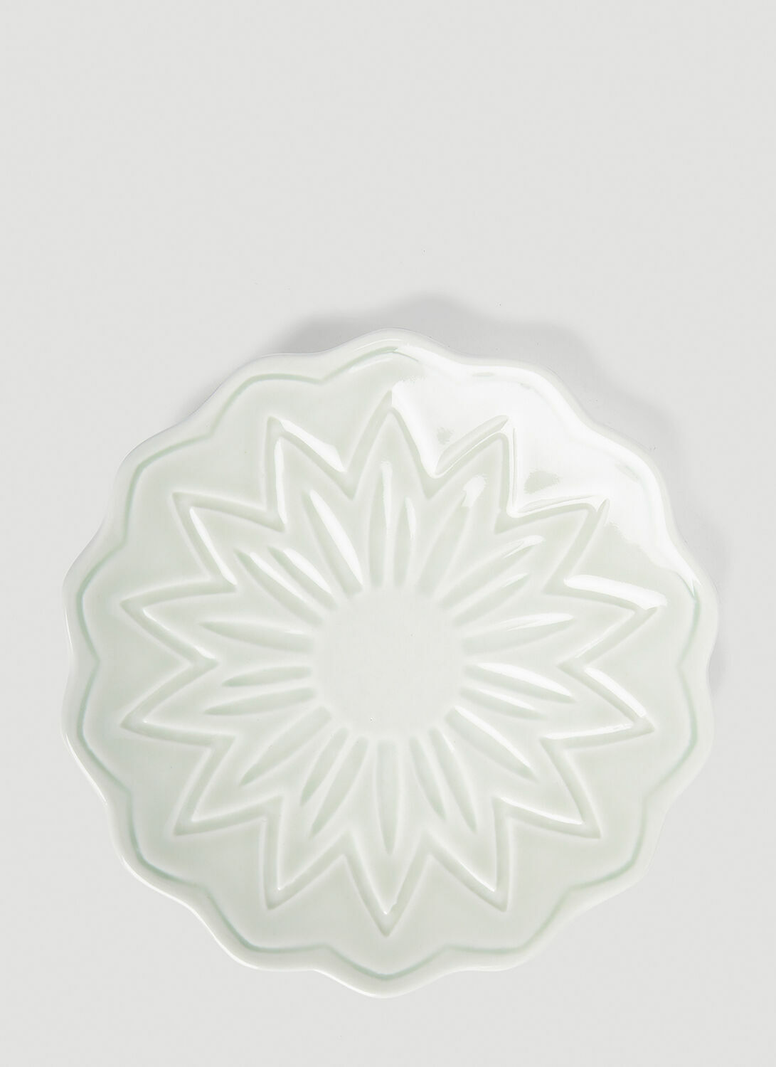 Paula Canovas del Vas Flower Plate