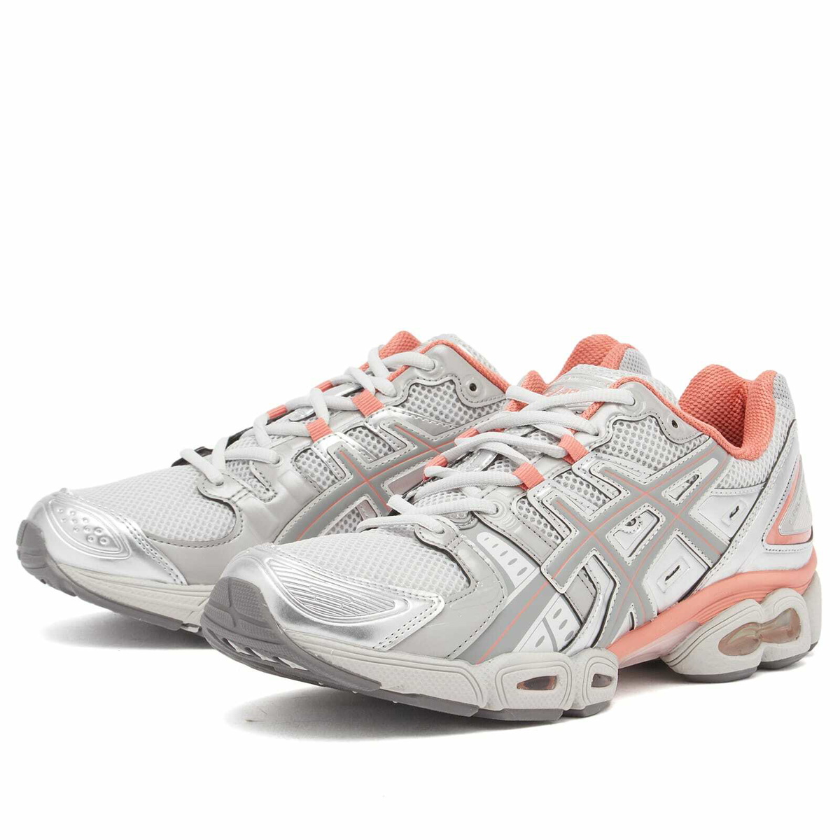 Asics Gel-Nimbus 9 in Cloud Grey/Clay Grey