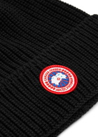 Canada Goose Arctic Disc Ribbed Wool Beanie, Beanie, Ribbed - Black