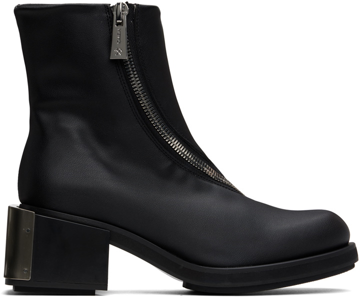 Photo: GmbH Black Ergonomic Riding Boots