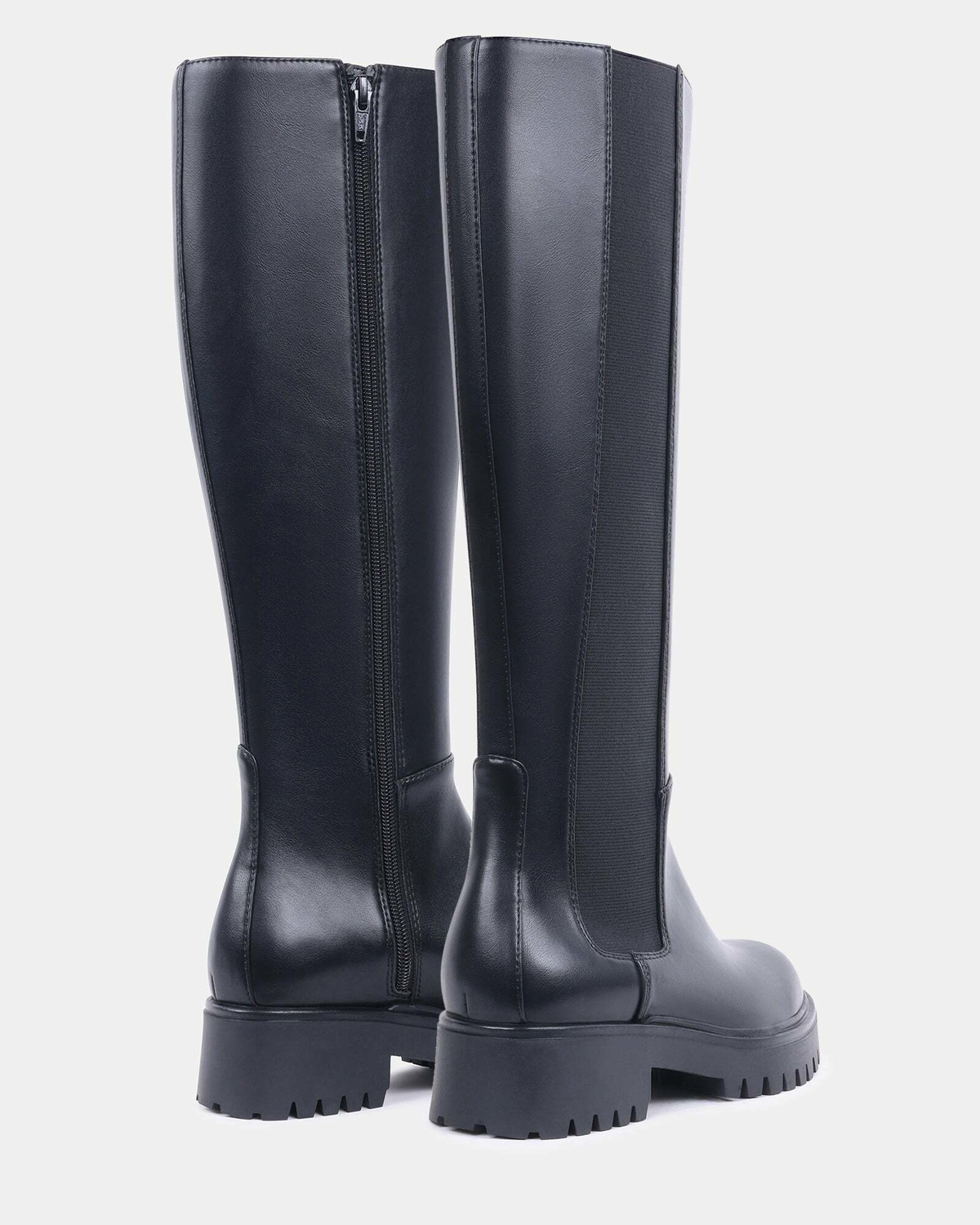 Steve Madden Jaly Boots in Black