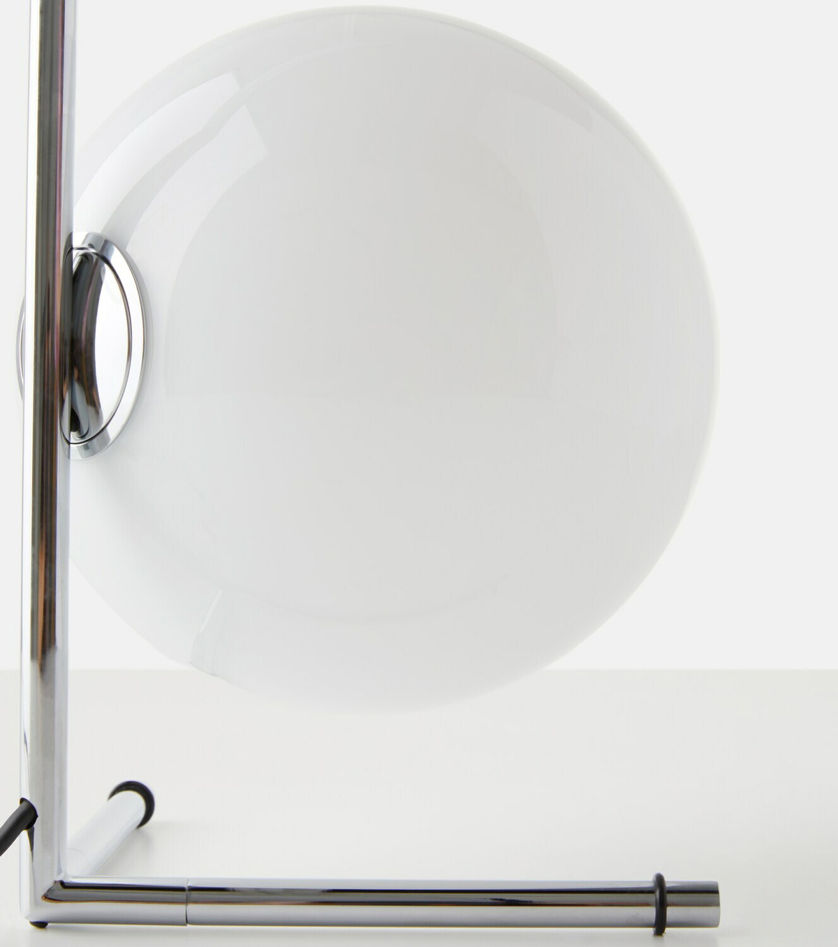 Flos IC Lights T1 Low table lamp by Michael Anastassiades, EU plug