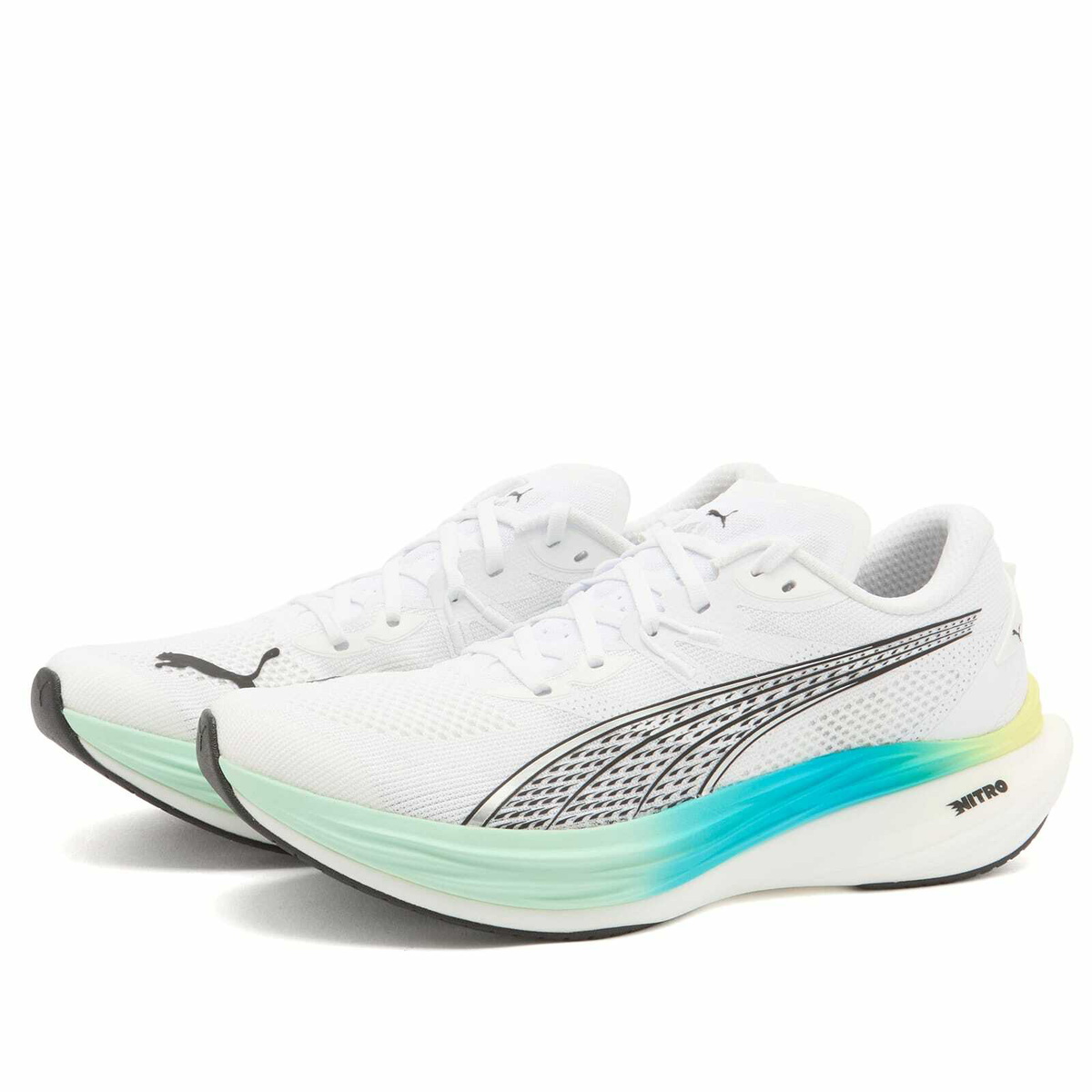 Puma Deviate NITRO 3 Sneaker in White/Mint Melt