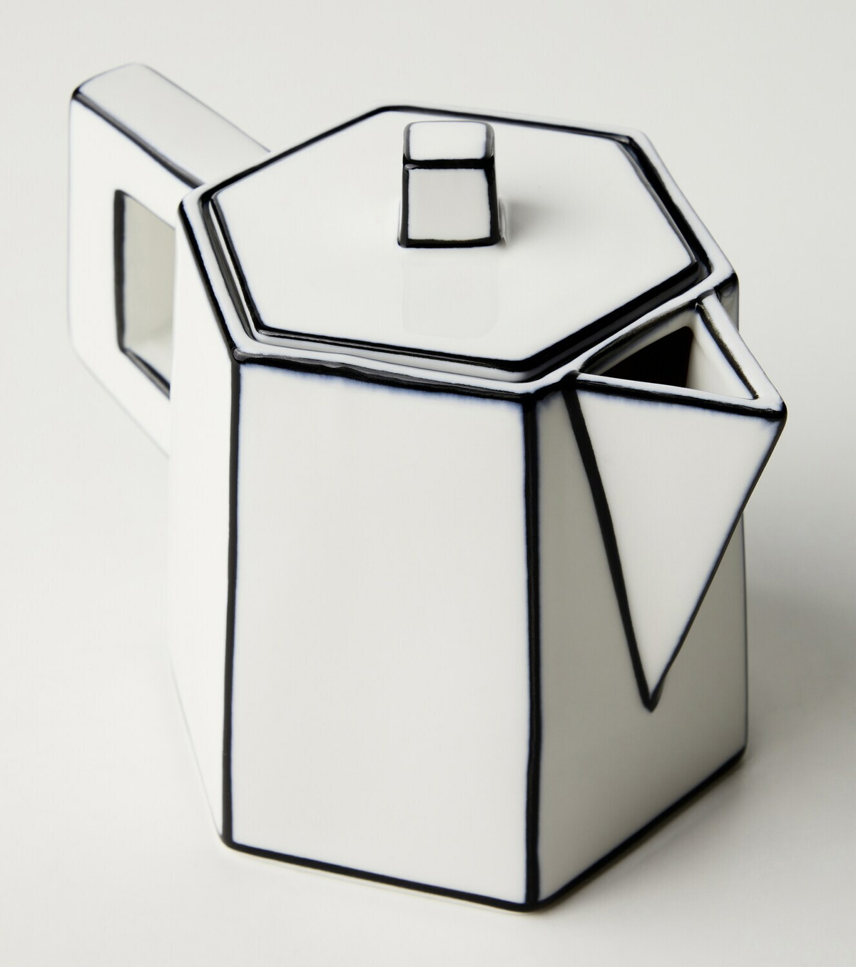 Serax Carte Blanche porcelain coffee set by Annebet Philips