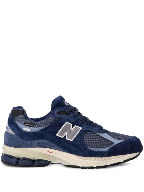 Photo: NEW BALANCE - M2002 Sneakers