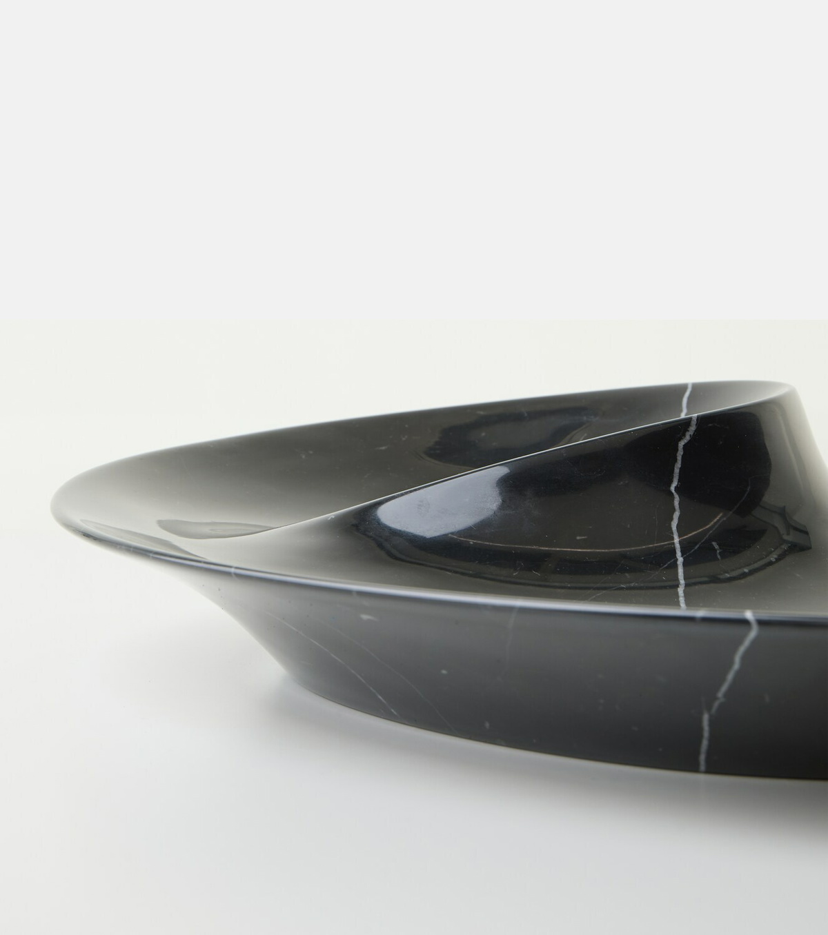 Zaha Hadid Design Swirl L48 marble bowl