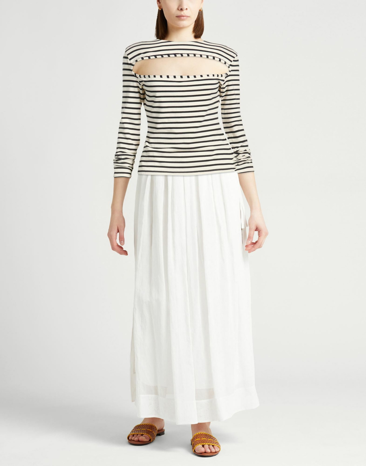 A. w.a. k.e. Mode Womens T-shirt in Off white