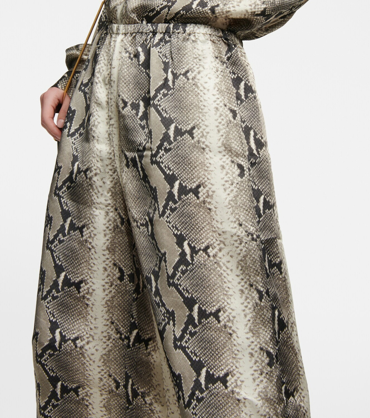 【送料&関税込】Khaite Mindy Wide Leg Trousers Khaite - Mindy snake-print wide-leg pants Khaite
