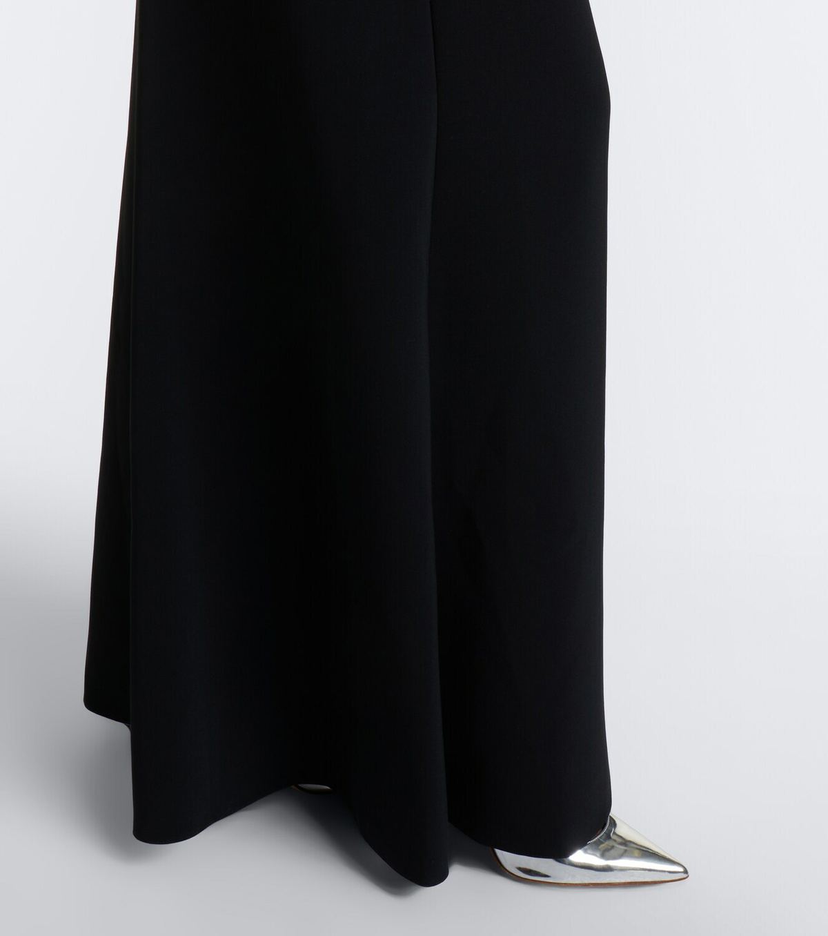 Jenny Packham Chama embellished gown