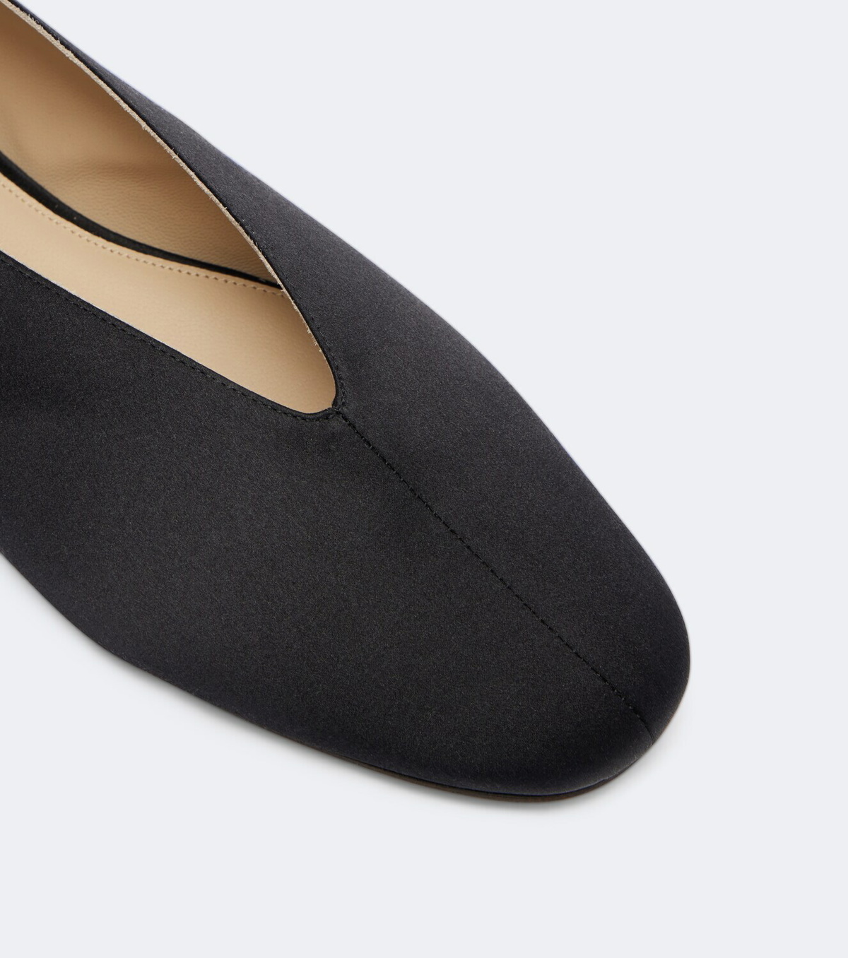 Le Monde Béryl Olympia embellished satin ballet flats