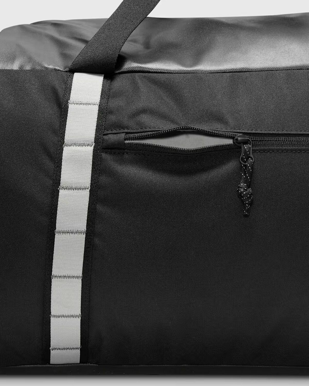 Nike ACG DAYMAX DUFFEL BAG Black Mens Duffle Bags & Weekender