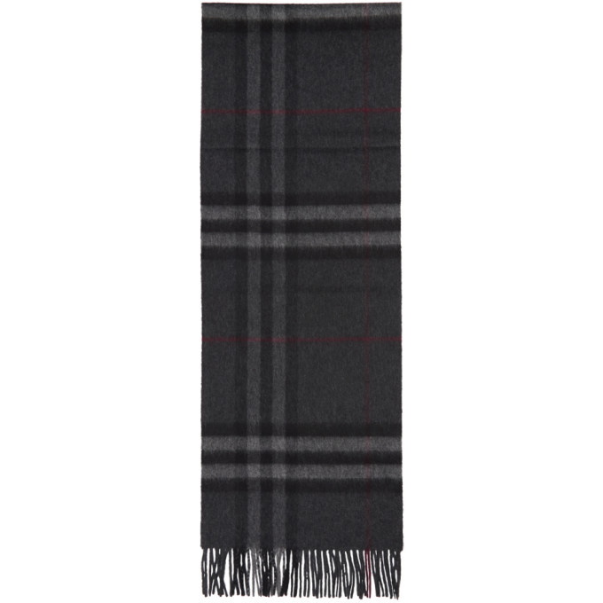 Photo: Burberry Grey Cashmere Giant Check Scarf