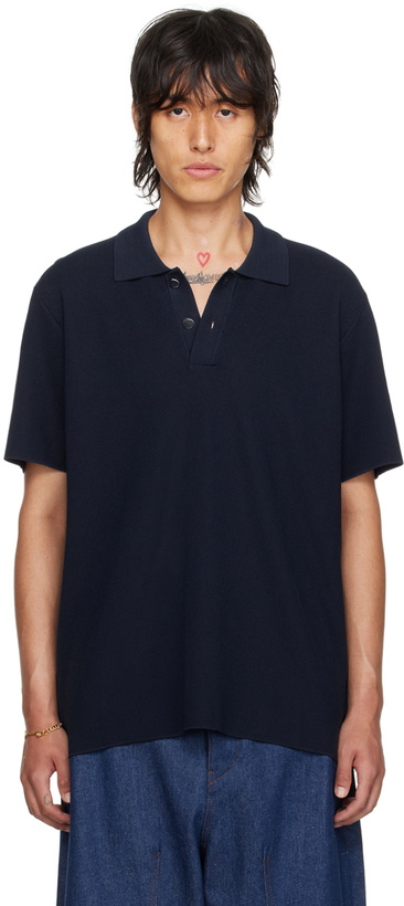 Photo: JACQUEMUS Navy Les Classiques 'Le Polo Maille' Polo