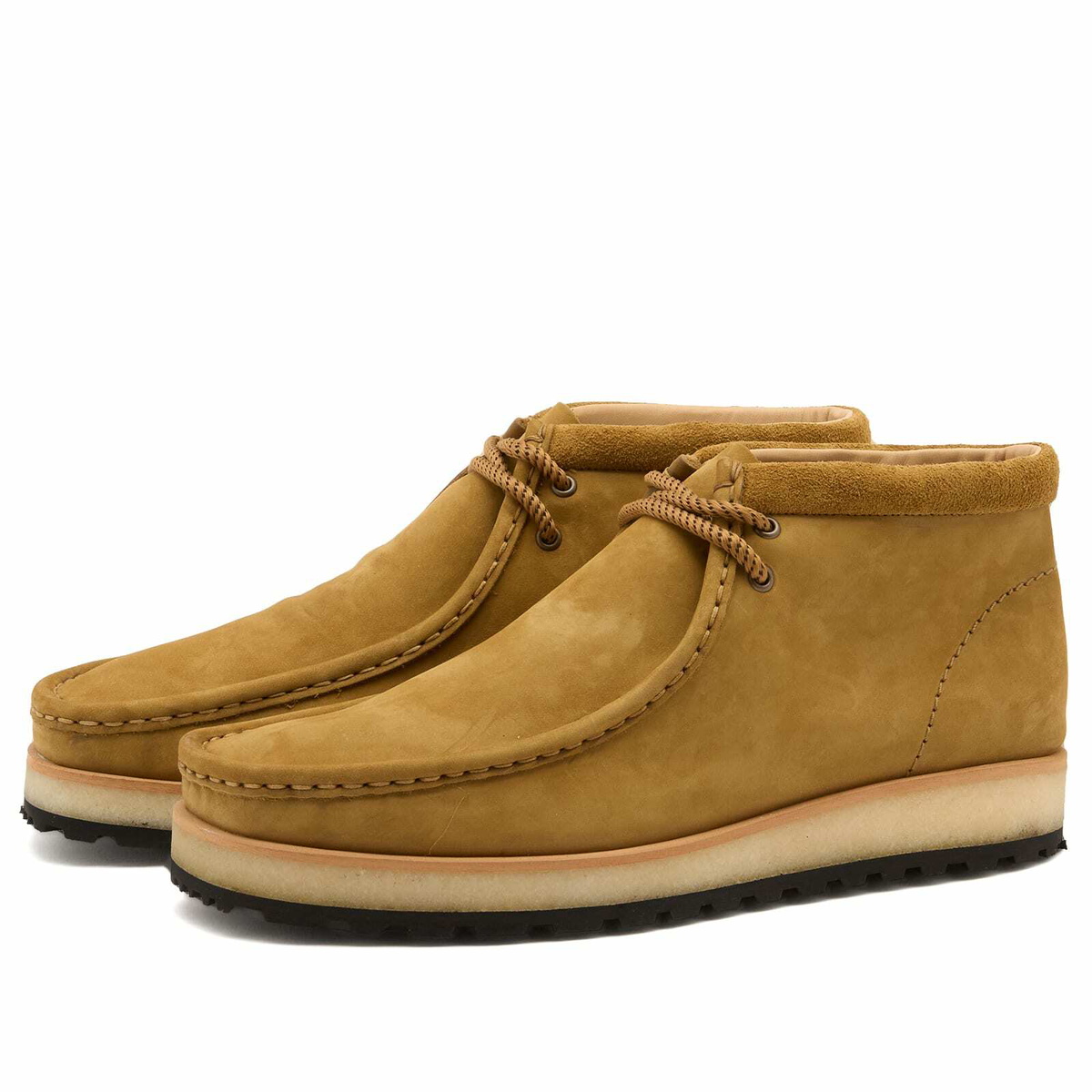 Clarks Originals Men's Wallabee Scout in Oakmoss Nubuck