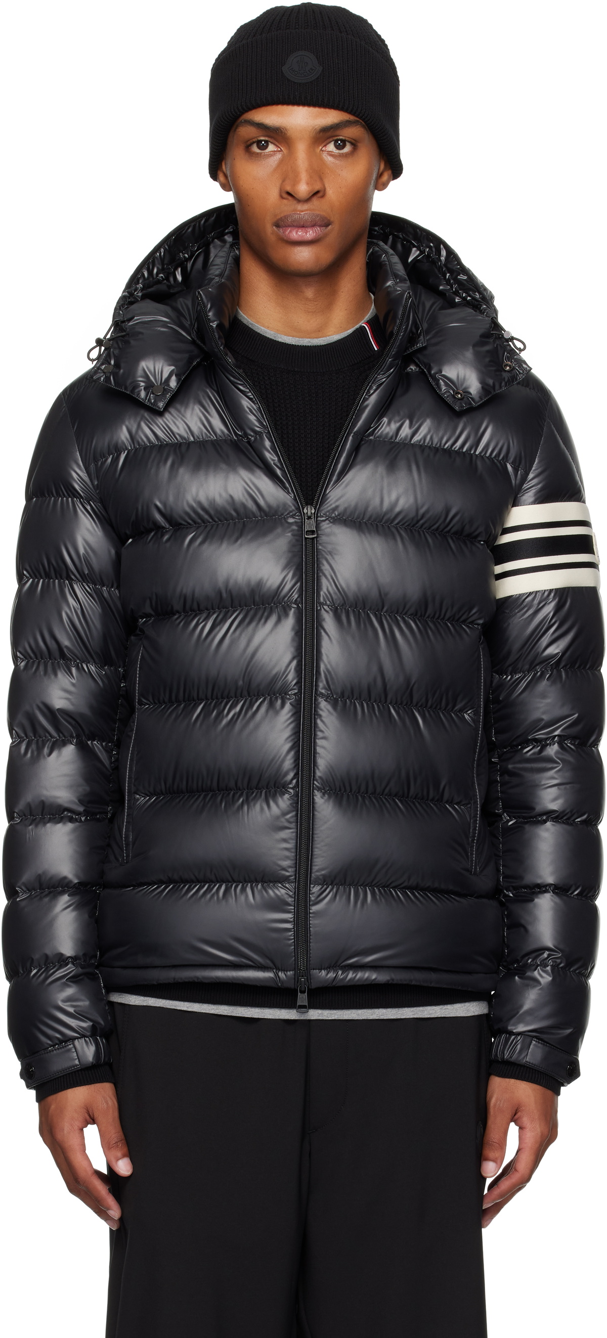 大人もOK 14A Moncler Acorus black