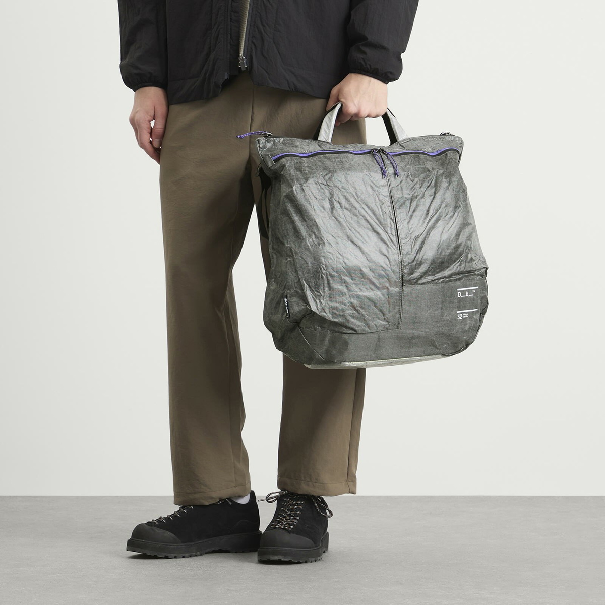 Db Journey Weigh Lighter Helmet Bag 32L in Weigh Darker 