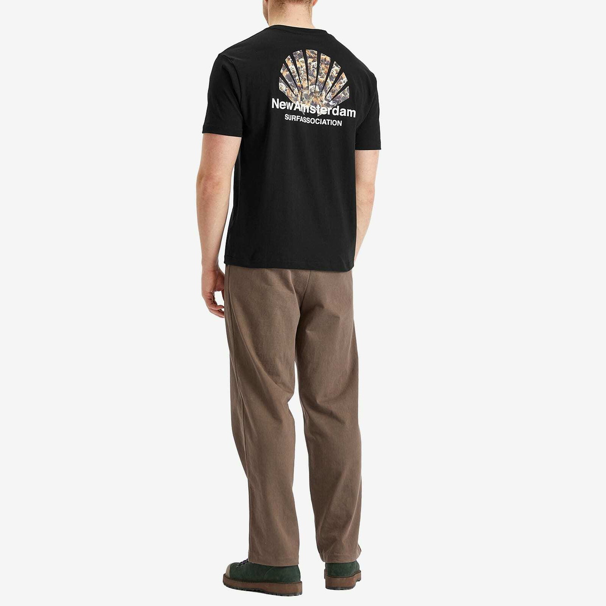 New Amsterdam Surf Association Men's Seal Logo T-Shirt in Black