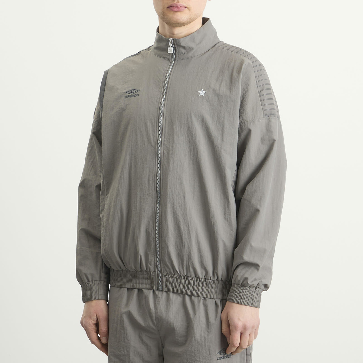 Umbro Men's Relaxed Track Jacket in Brushed Nickel/Volcanic Ash